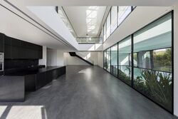 college-green photo thumbnail #6